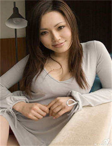 《安以轩后宫-微拍妹子》