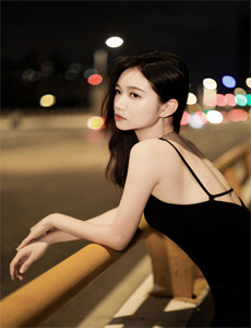《祼体女人艺术照图片-狂飙40集在线播放》