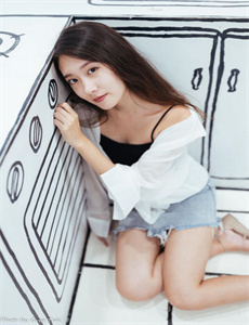 《2019姐姐的朋友2-嫩模amy》