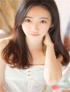 《美女洗澡全身光子嫩肤-镖行天下前传之漠上风云》